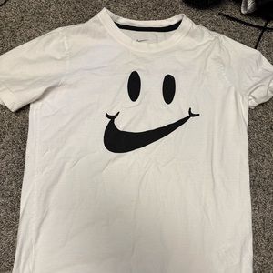 Nike smiles tshirt
